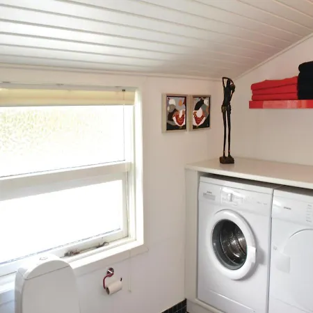 Tatil Evi Three-bedroom Holiday In Saby